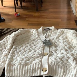 Kendall and Kylie button down cardigan sweater
